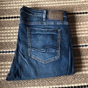 Silver Jeans Ankle Kick. Size 14x26